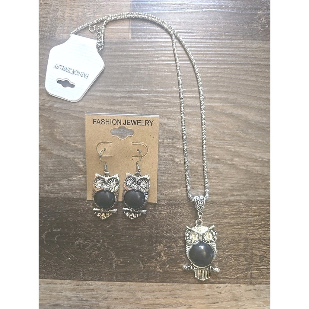 12701 Adorable Perched Owl Necklace And Earring Set SILVER AND Black Gift Set