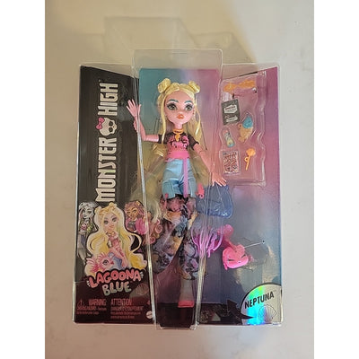 12645 Monster High Lagoona Blue Doll Mesh Tee & Cargo Pants W/Pet Fish Neptuna