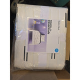 13078 Room Essentials adult Twin/Twin Extra Long Satin Quilt in white and black Nwt