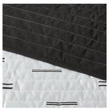 13078 Room Essentials adult Twin/Twin Extra Long Satin Quilt in white and black Nwt